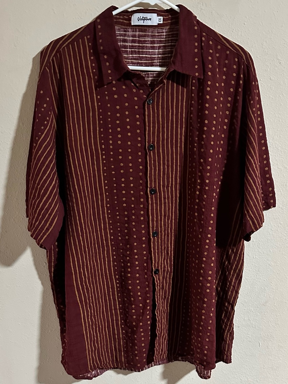 Vatpave Burgundy/Gold Textured Button-Down Shirt with Tan Stripe & Dot Pattern